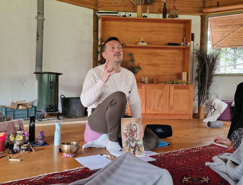 Retiro grupal sobre activación de la glándula pineal con activación energética kundalini